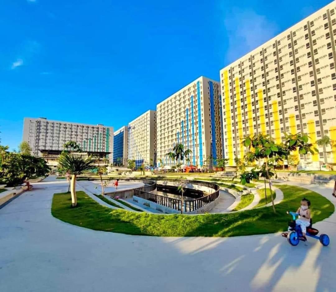 Staycation At Phoebe'S Place Pasig City Exteriör bild